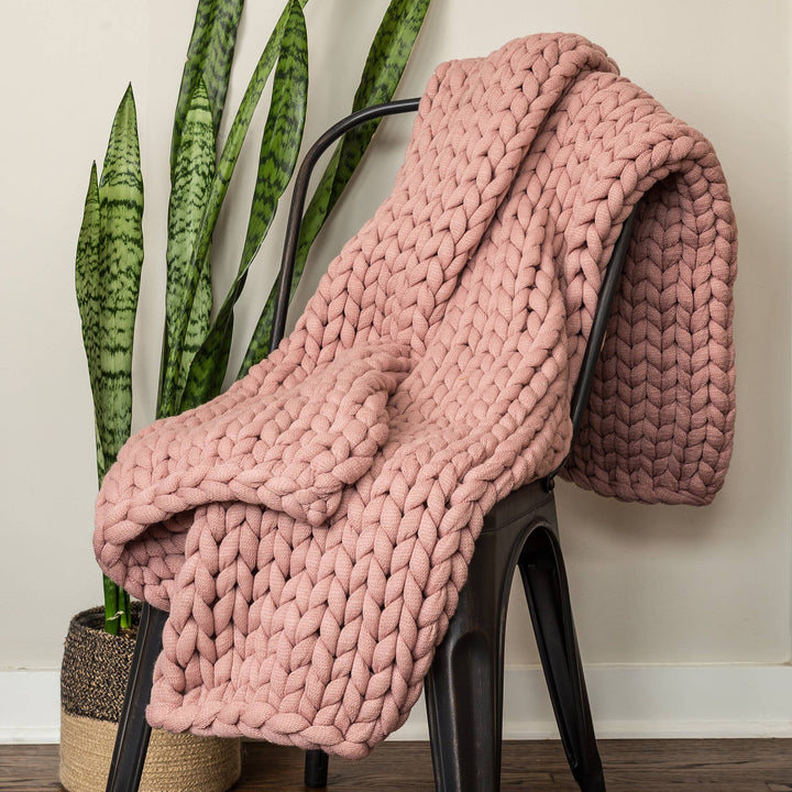 Chunky Knit Throw - 17 colors: Mauve - HER Home Design Boutique
